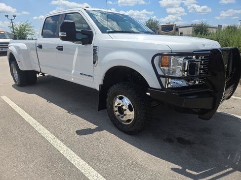 Used 2020 Ford F350 XL w/ STX Appearance Package AWD/4WD image 5