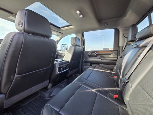 Used 2024 GMC Sierra 3500 Denali w/ Denali Reserve Package image 29