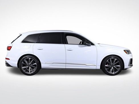 Used 2023 Audi SQ7 Prestige w/ Prestige Package AWD/4WD image 6