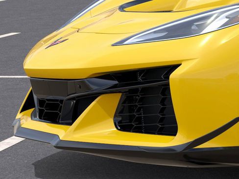 New 2026 Chevrolet Corvette ZR1 w/ ZR1 Carbon Fiber Aero Package image 13