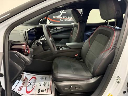 New 2026 Chevrolet Blazer EV RS image 12