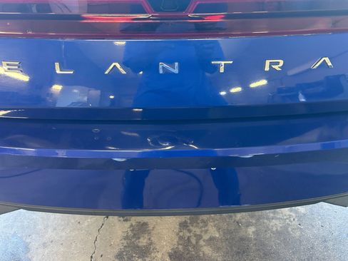 Certified 2022 Hyundai Elantra SEL image 19