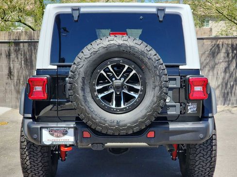 New 2026 Jeep Wrangler Unlimited Rubicon AWD/4WD image 8