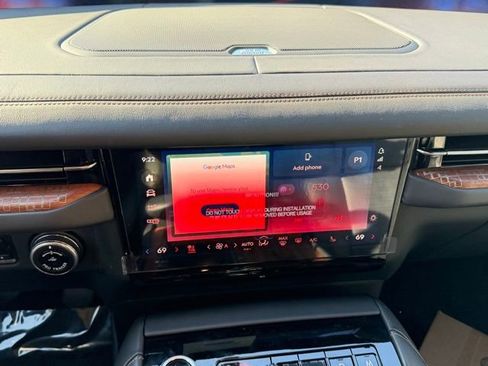 New 2025 Lincoln Navigator L Black Label image 17