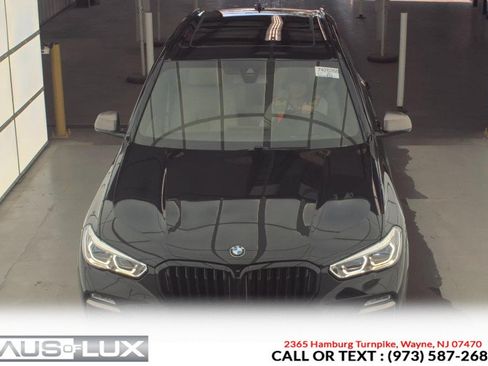 Used 2021 BMW X5 M50i w/ Executive Package AWD/4WD image 2