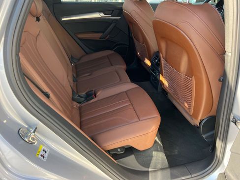 Certified 2025 Audi Q5 2.0T Premium Plus w/ Premium Plus Package image 15