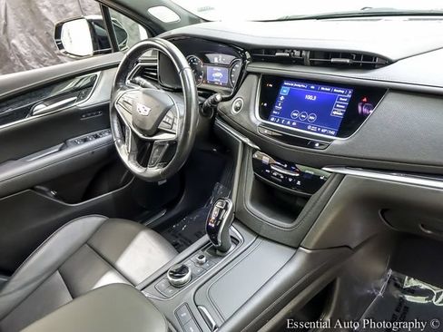 Certified 2023 Cadillac XT5 Premium Luxury AWD/4WD image 26