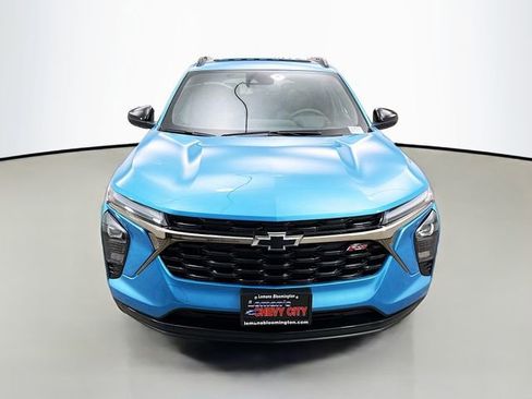 New 2026 Chevrolet Trax RS w/ Sunroof Package image 2