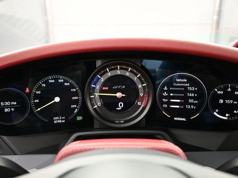 Certified 2022 Porsche 911 GT3 RWD image 19