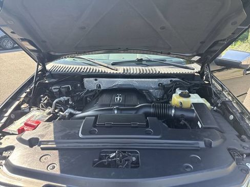 Used 2015 Lincoln Navigator 4WD w/ Equipment Group 101A Reserve image 26