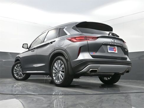 Used 2023 INFINITI QX50 Luxe image 29