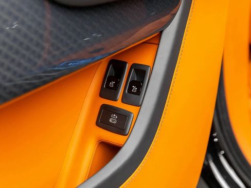 New 2026 Rolls-Royce Cullinan Black Badge image 56