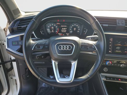 Used 2020 Audi Q3 2.0T Premium Plus w/ Premium Plus Package AWD/4WD image 28