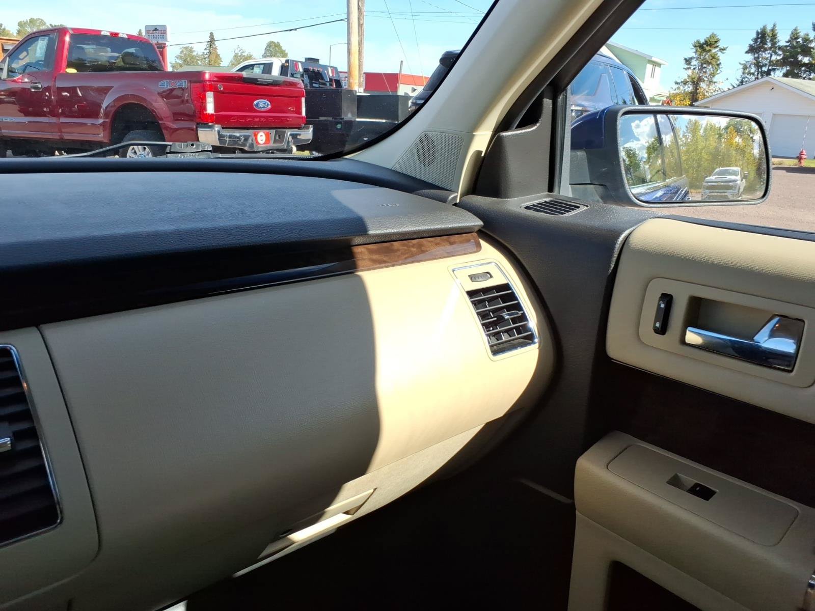 Used 2013 Ford Flex Limited AWD/4WD image 18