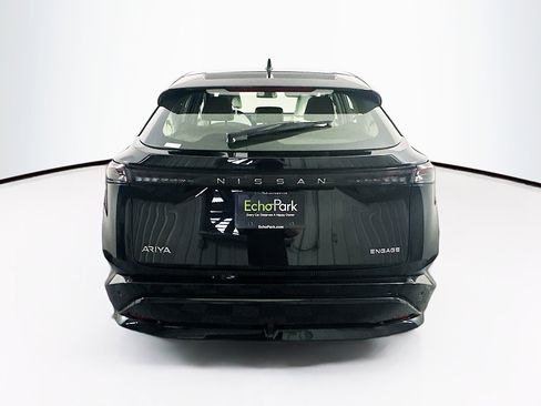 Used 2023 Nissan Ariya FWD image 7