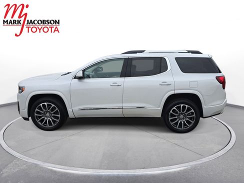 Used 2021 GMC Acadia Denali w/ Denali Technology Package image 12