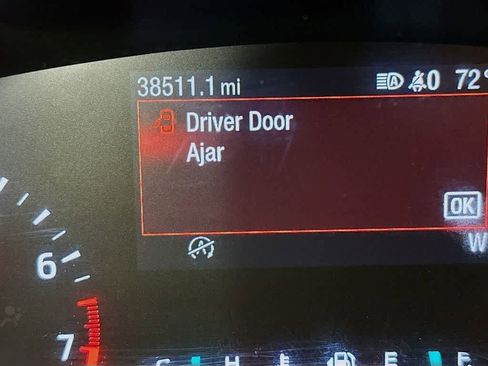 Certified 2020 Ford Escape SE image 19