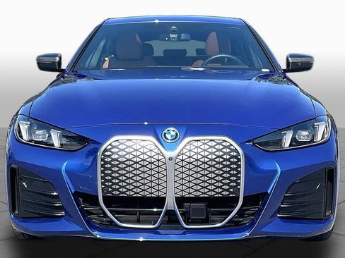 Used 2025 BMW i4 xDrive40i w/ M Sport Package AWD/4WD image 3