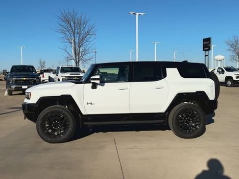 New 2025 GMC Hummer EV 2X image 5