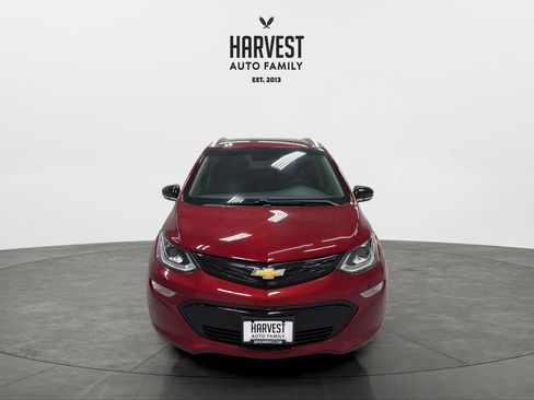 Used 2020 Chevrolet Bolt Premier w/ Infotainment Package FWD image 11