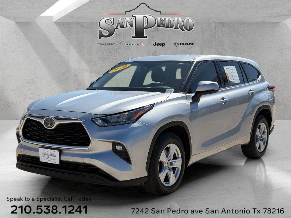 Used 2020 Toyota Highlander LE FWD image 1