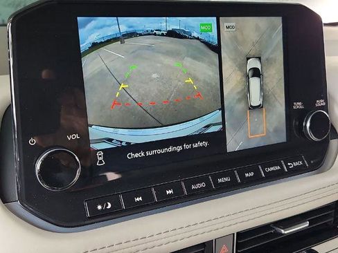 Certified 2023 Nissan Rogue SL w/ SL Premium Package image 30