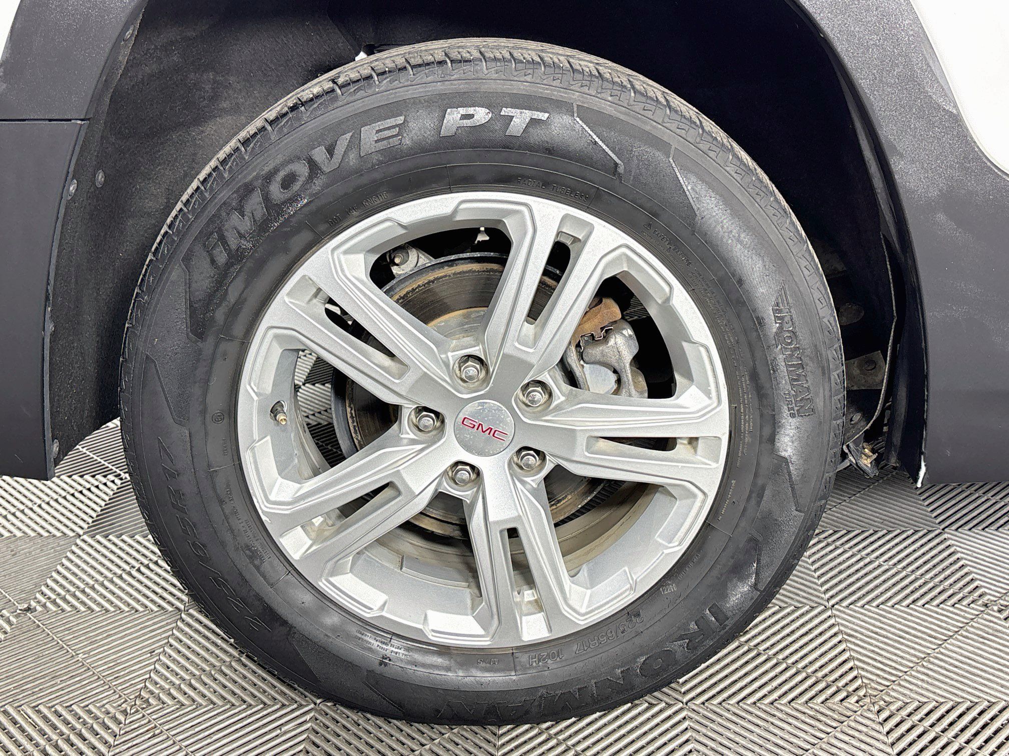 Used 2018 GMC Terrain SLE FWD image 31