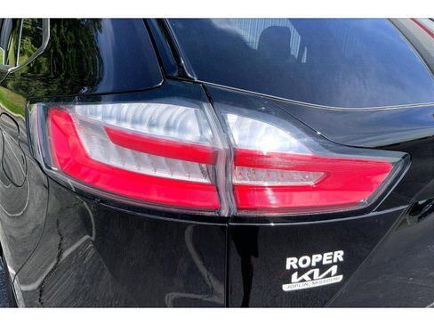 Used 2023 Ford Edge ST-Line AWD/4WD image 29