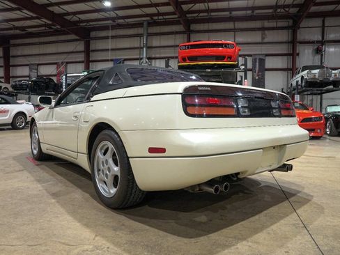 Used 1993 Nissan 300ZX Convertible RWD image 19
