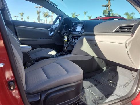 Used 2019 Hyundai Elantra SEL image 21