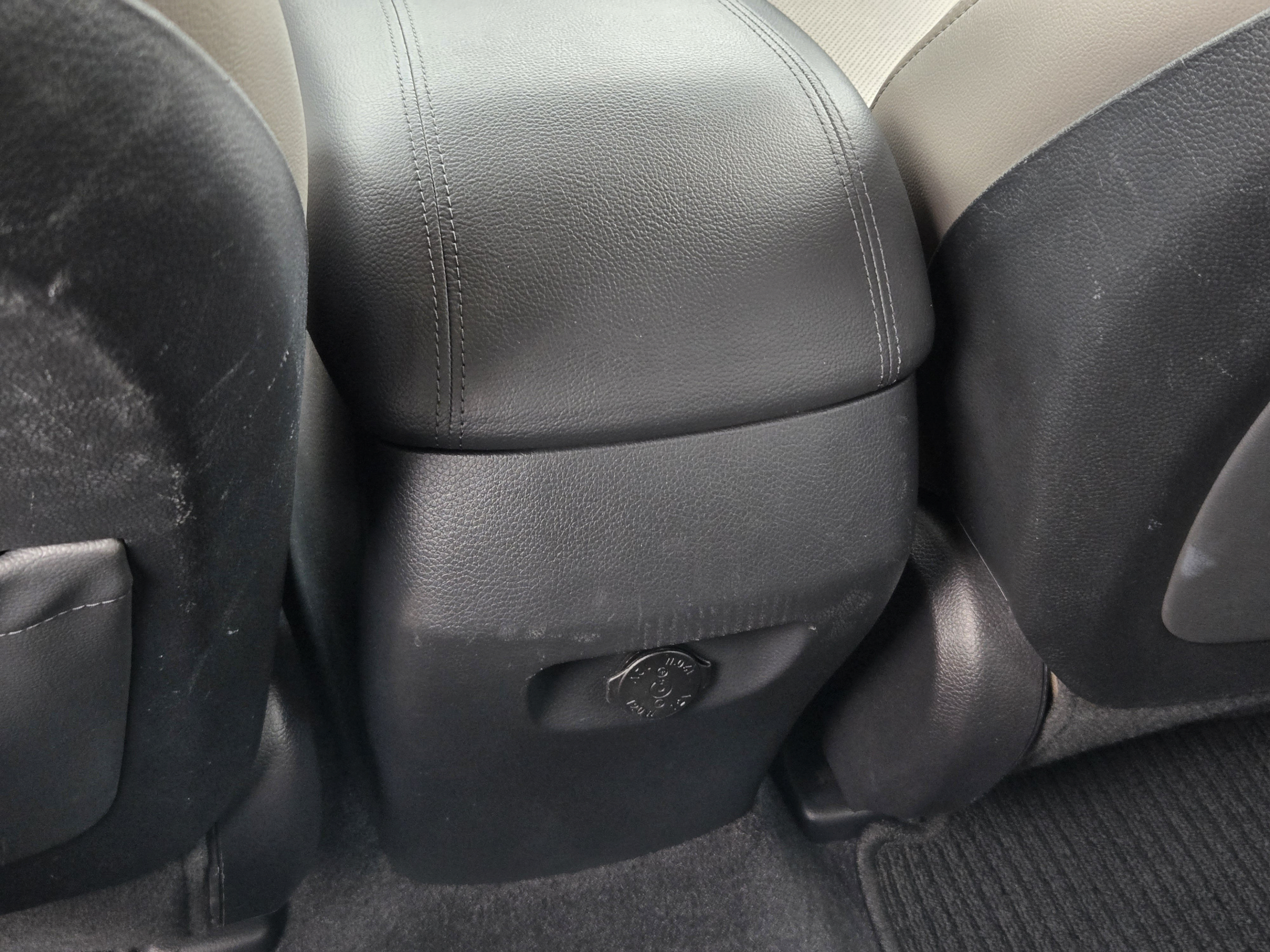 Used 2017 Hyundai Santa Fe Sport FWD image 26