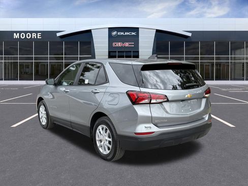 Used 2024 Chevrolet Equinox LS w/ LS Convenience Package FWD image 7