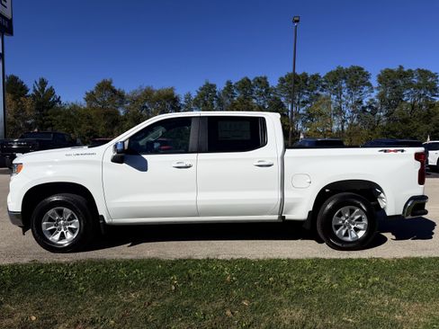 New 2025 Chevrolet Silverado 1500 LT w/ Convenience Package II AWD/4WD image 2