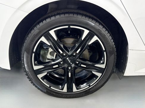 Used 2024 Kia K5 GT-Line FWD image 33