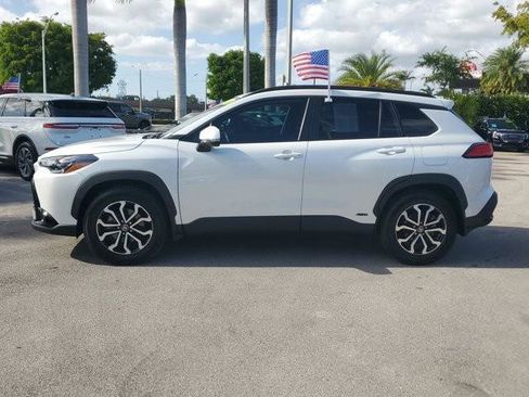 Used 2024 Toyota Corolla Cross AWD Hybrid image 8