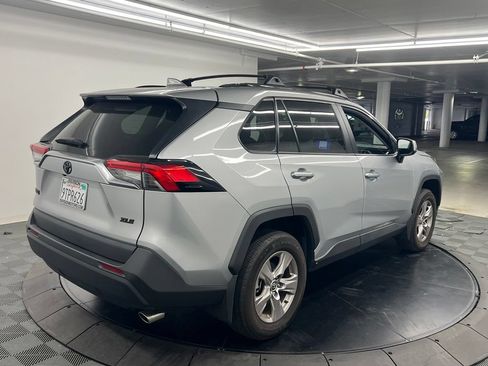 Used 2025 Toyota RAV4 XLE FWD image 4