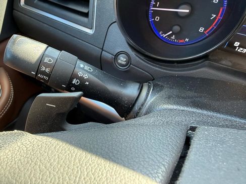 Used 2017 Subaru Outback 3.6R Touring w/ Popular Package #5A image 15