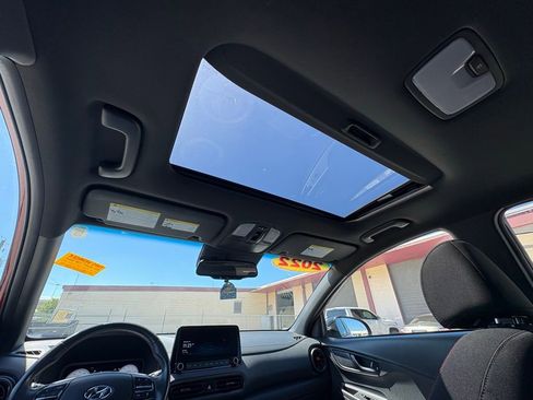 Used 2022 Hyundai Kona N Line w/ Tech Package image 28