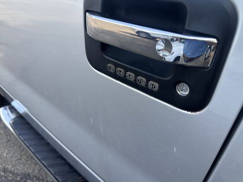 Used 2014 Ford F150 XLT w/ Equipment Group 302A Luxury AWD/4WD image 12