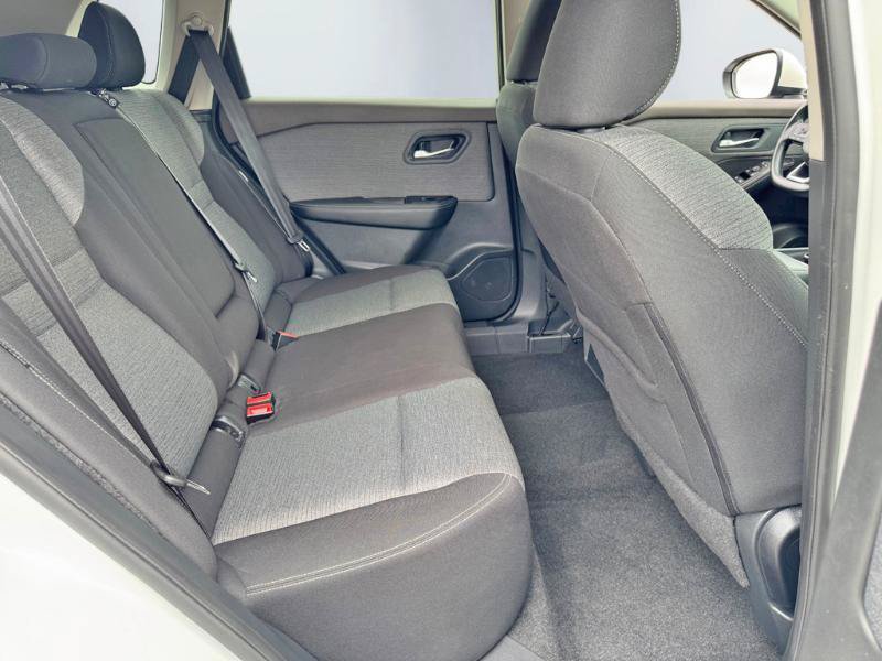 Used 2023 Nissan Rogue SV AWD/4WD image 20