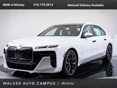 New 2025 BMW 760i xDrive