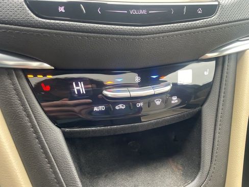 Used 2019 Cadillac XT5 Luxury AWD/4WD image 33