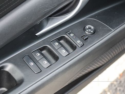 Certified 2024 Hyundai Elantra SEL FWD image 26