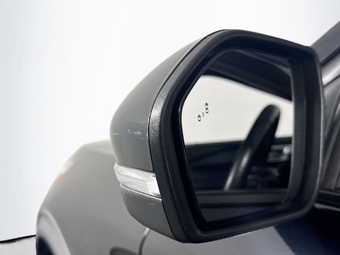 Used 2020 Ford Explorer Limited w/ Class III Trailer Tow Package image 22