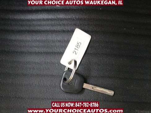 Used 2017 GMC Savana 2500 image 36