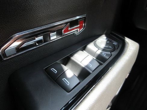 Certified 2024 GMC Sierra 1500 AT4 w/ Technology Package AWD/4WD image 32