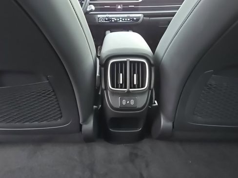 Certified 2025 Hyundai Ioniq 6 Limited image 28