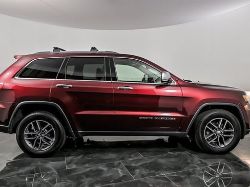 Used 2018 Jeep Grand Cherokee Limited w/ Trailer Tow Group IV AWD/4WD image 10