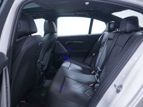 New 2026 BMW 530i w/ Convenience Package image 9