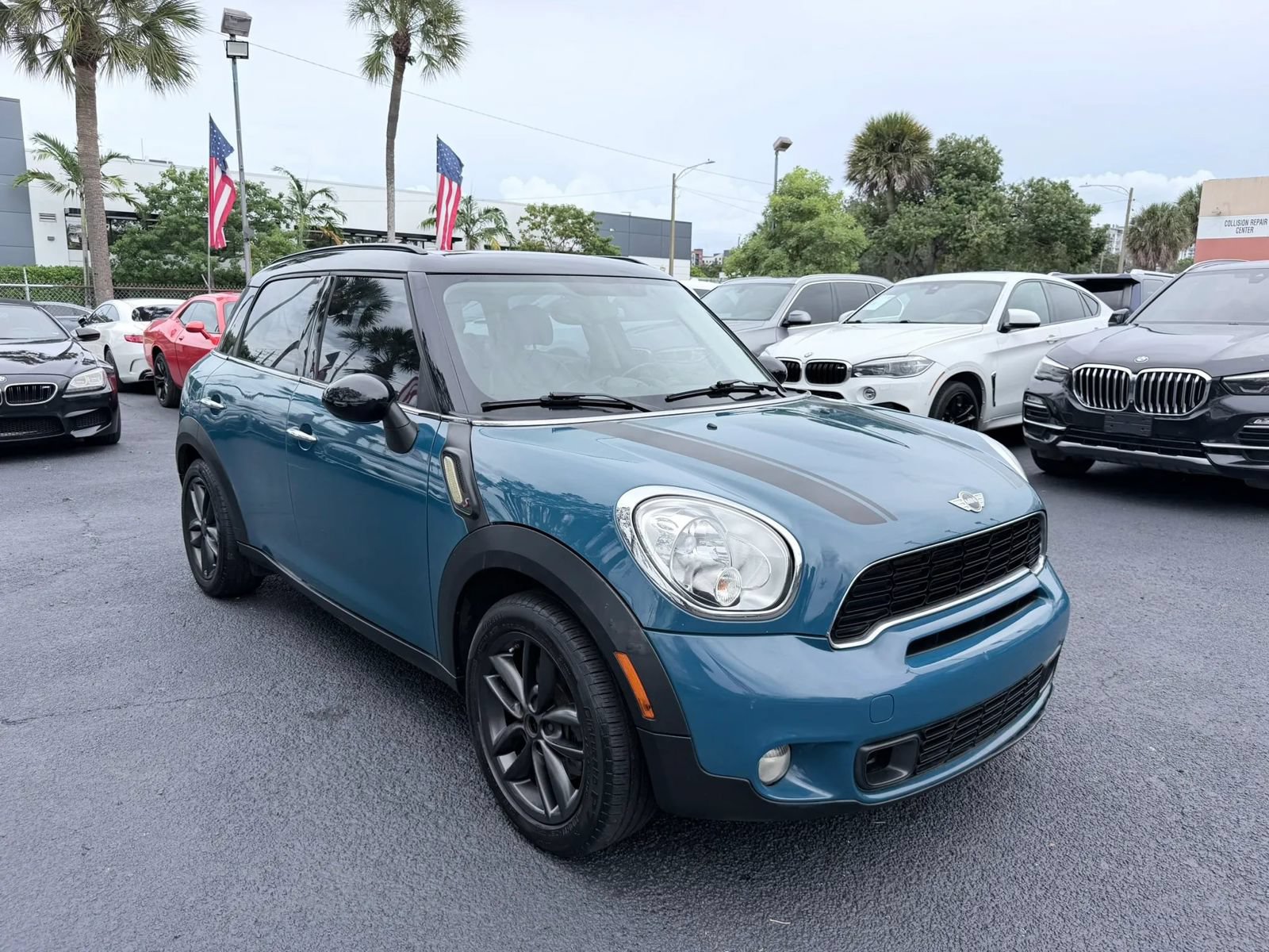 Used 2011 MINI Cooper Countryman S FWD image 3